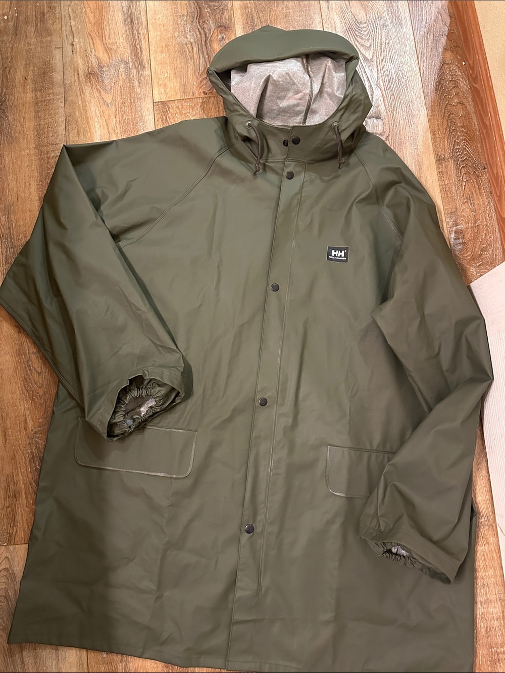 Helly Hansen Mens Outerwear rain jacket size XXL in Green